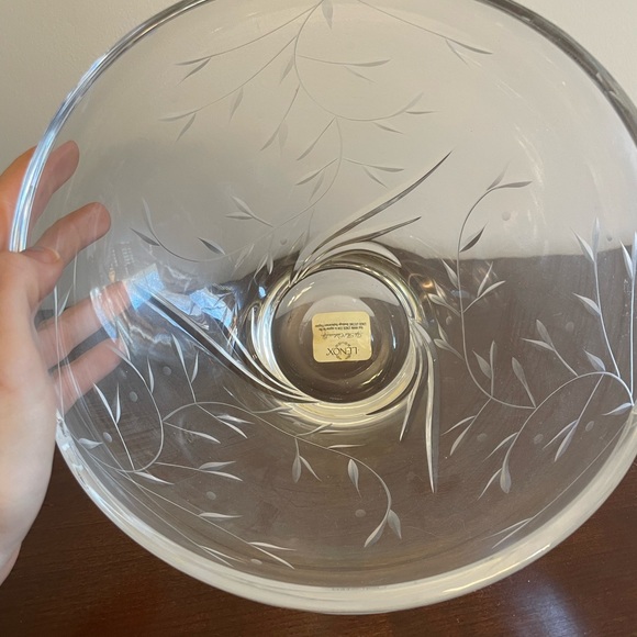 Lenox 9”d bowl - Picture 4 of 4